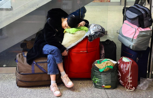 Майже 200 тисяч українців у США опинилися під загрозою втрати легального статусу біженців — Reuters